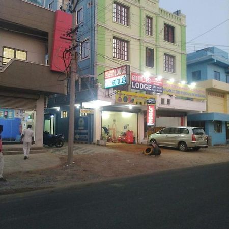 New City Tower Residency Tiruchchendur Ngoại thất bức ảnh